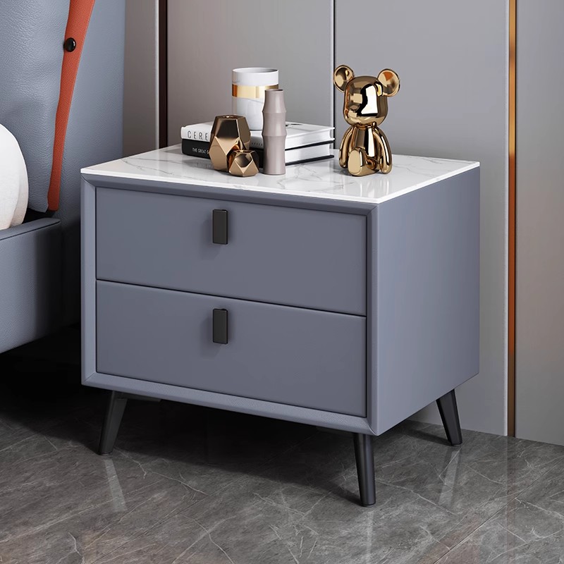 北欧スタイルの無垢材ベッドサイドテーブル、焼結石トップ付き、 - Solid Wood Nightstand 2 Drawers のレビューと価格